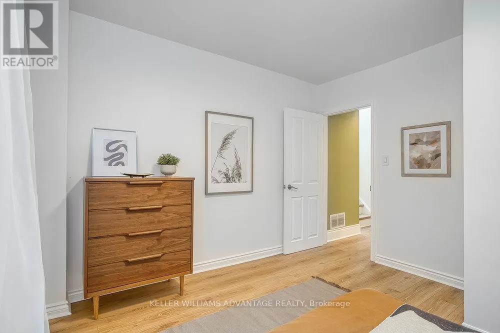 24 LYNCROFT DRIVE