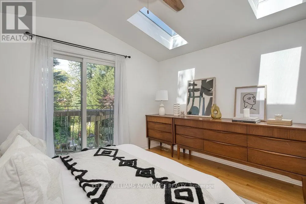 24 LYNCROFT DRIVE