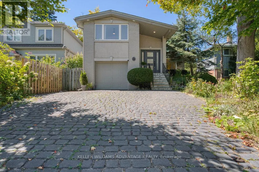 24 LYNCROFT DRIVE