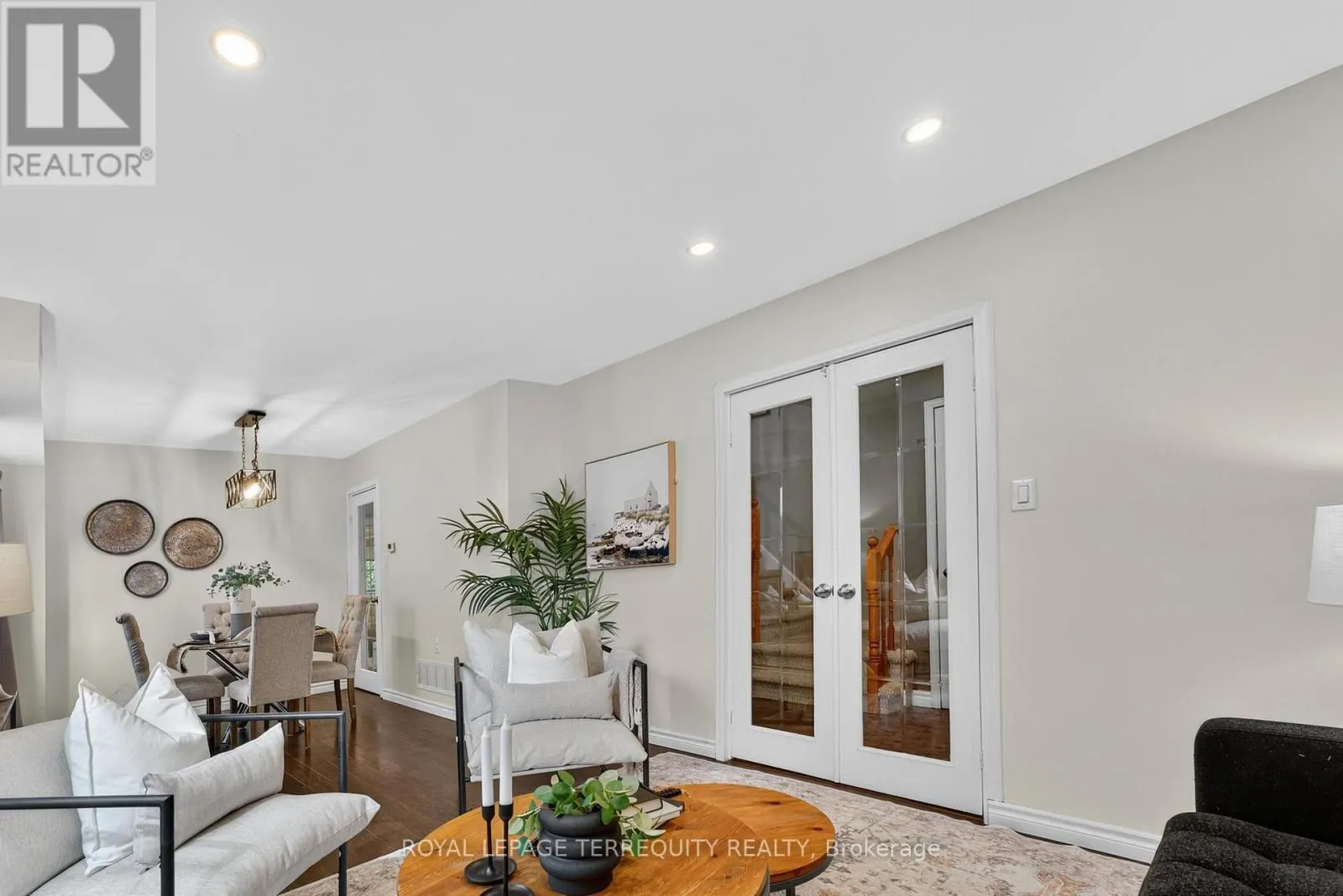 18 KERSHAW STREET