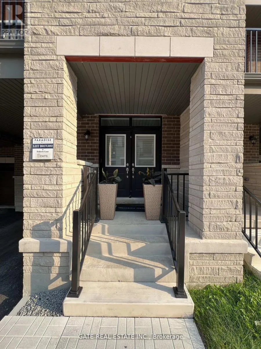 9 DALLOTTO LANE