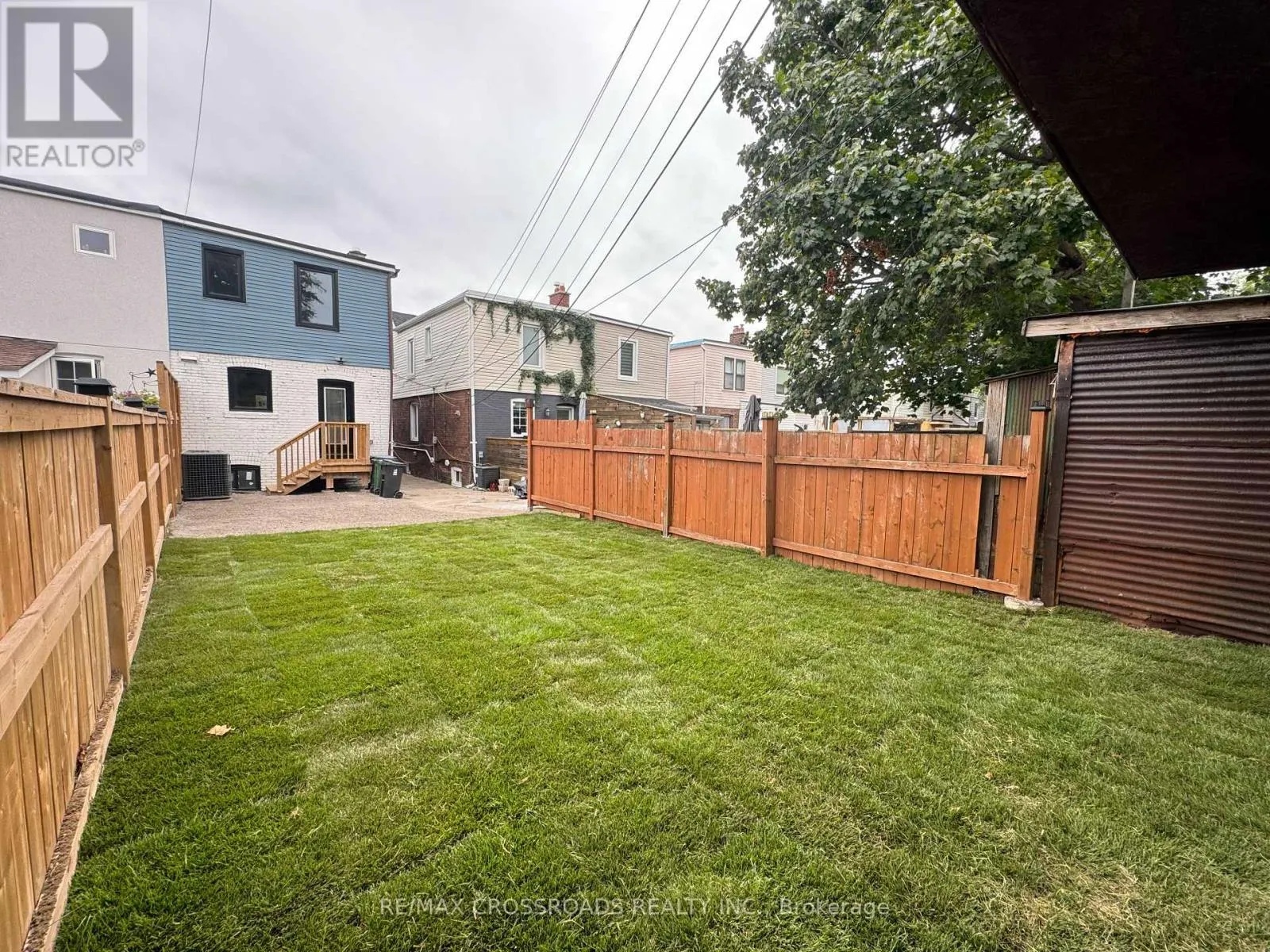 548 GLEBEHOLME BOULEVARD
