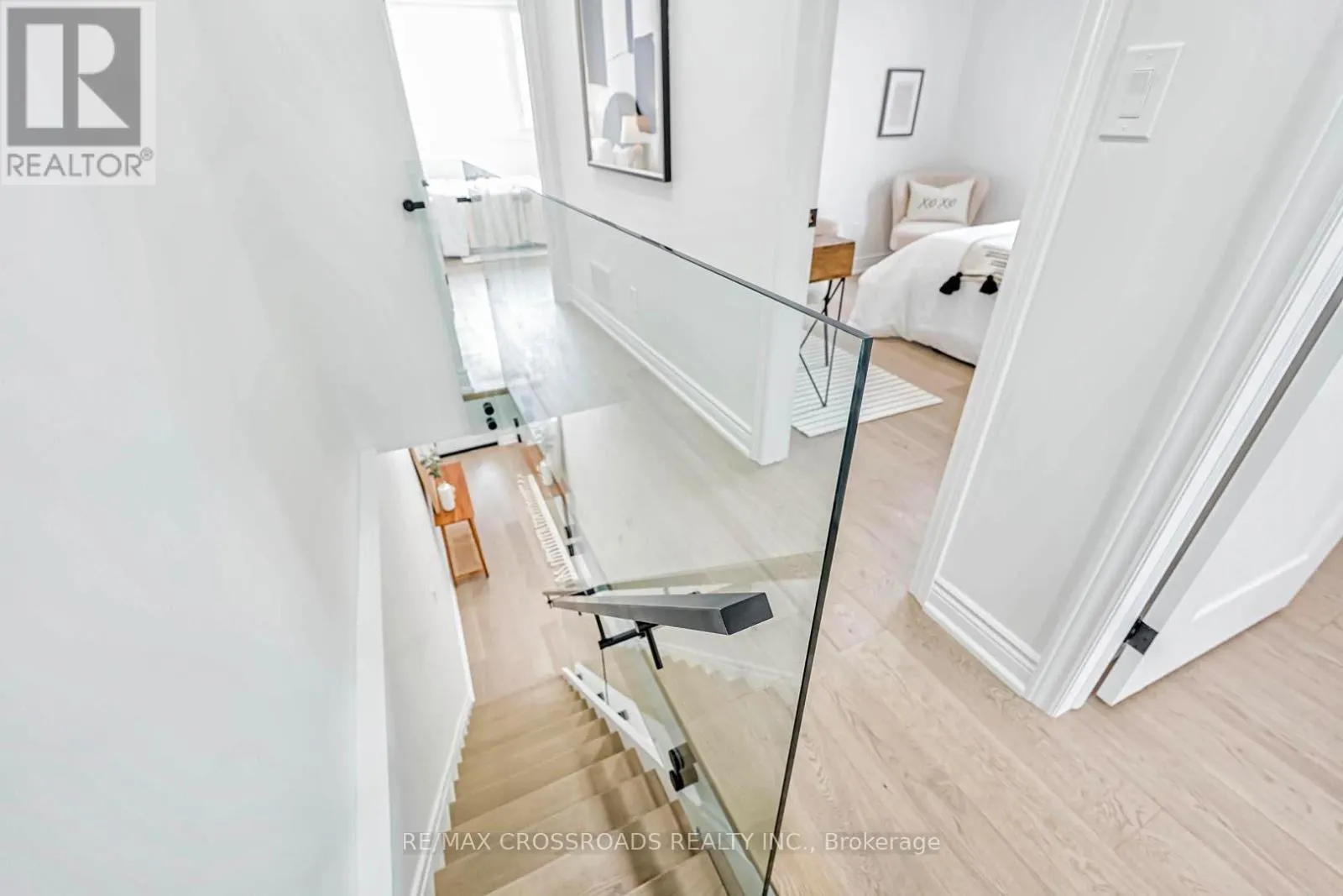 548 GLEBEHOLME BOULEVARD