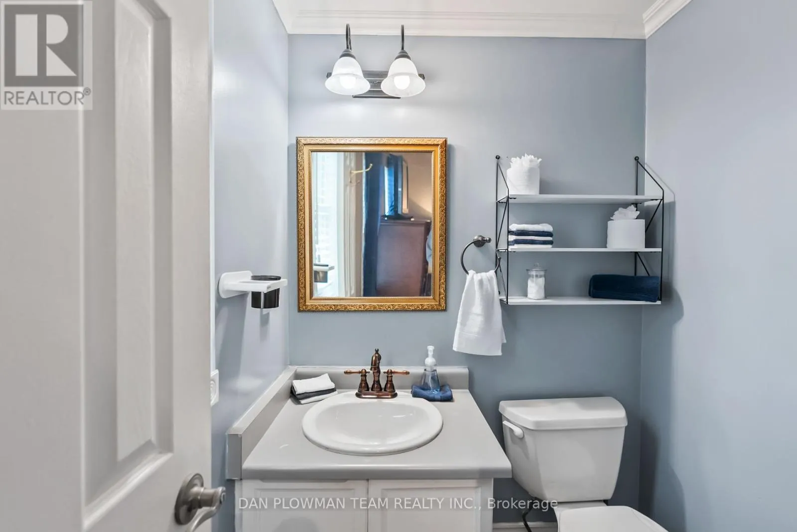 1509 CONNERY CRESCENT