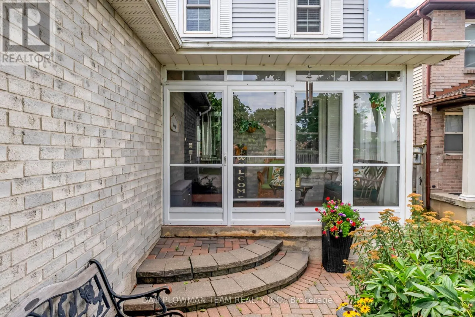 1509 CONNERY CRESCENT