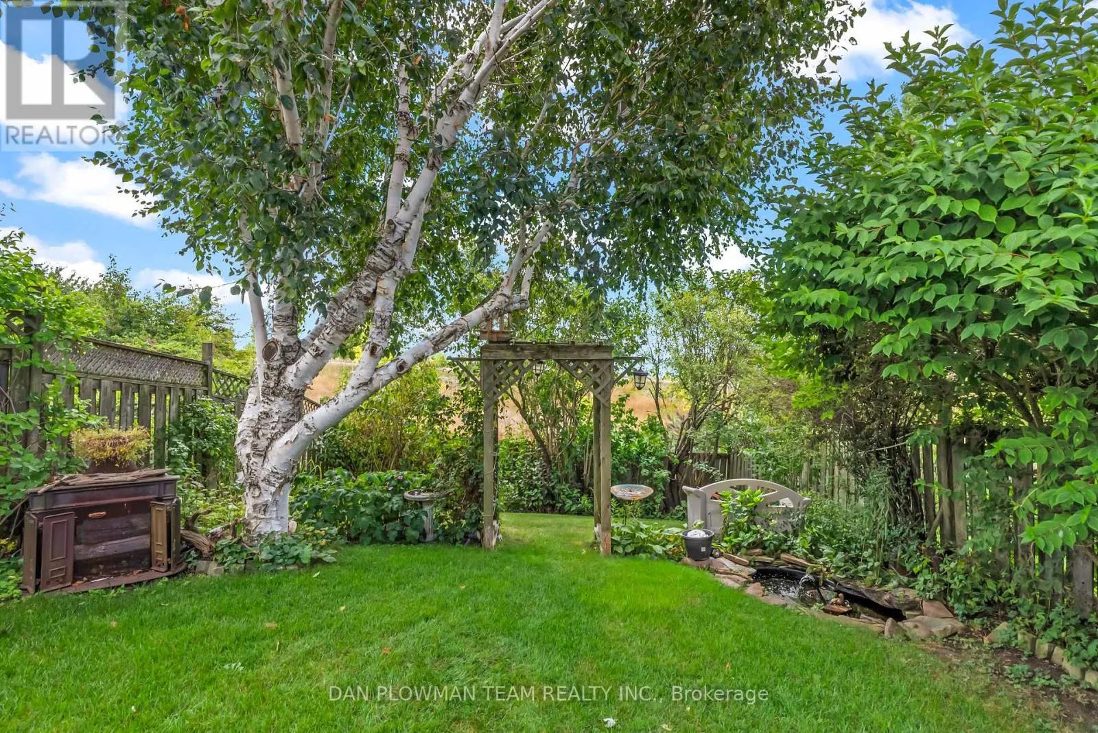 1509 CONNERY CRESCENT
