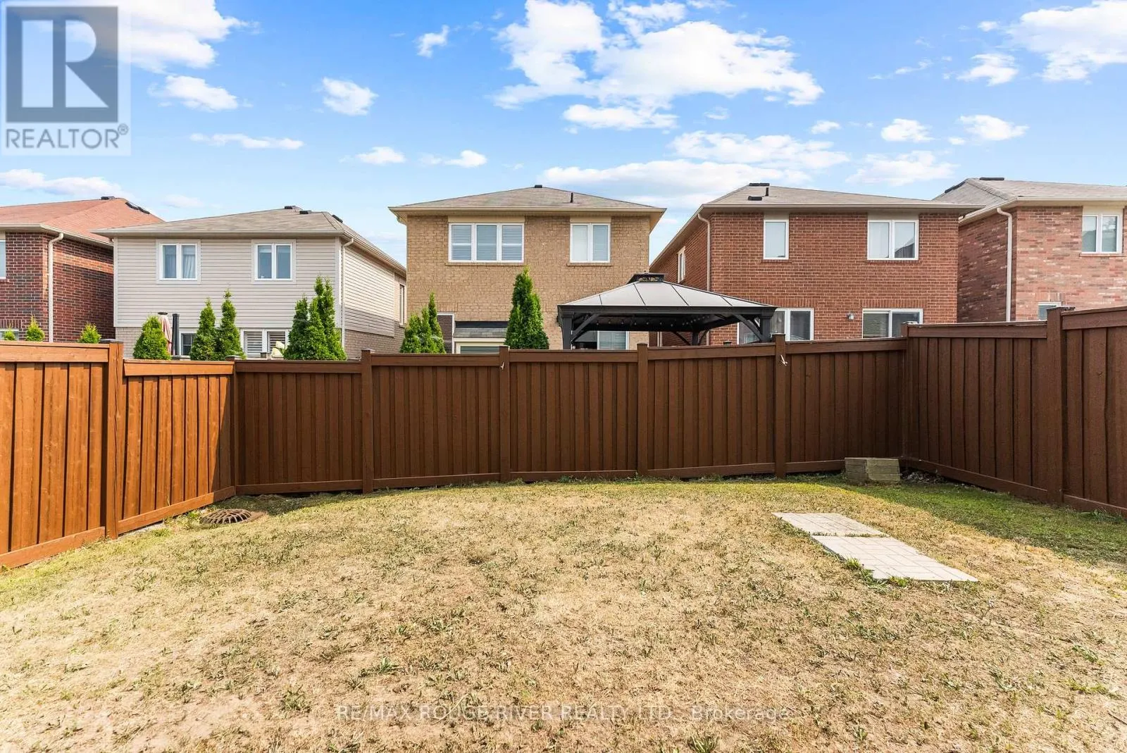 1862 PARKHURST CRESCENT