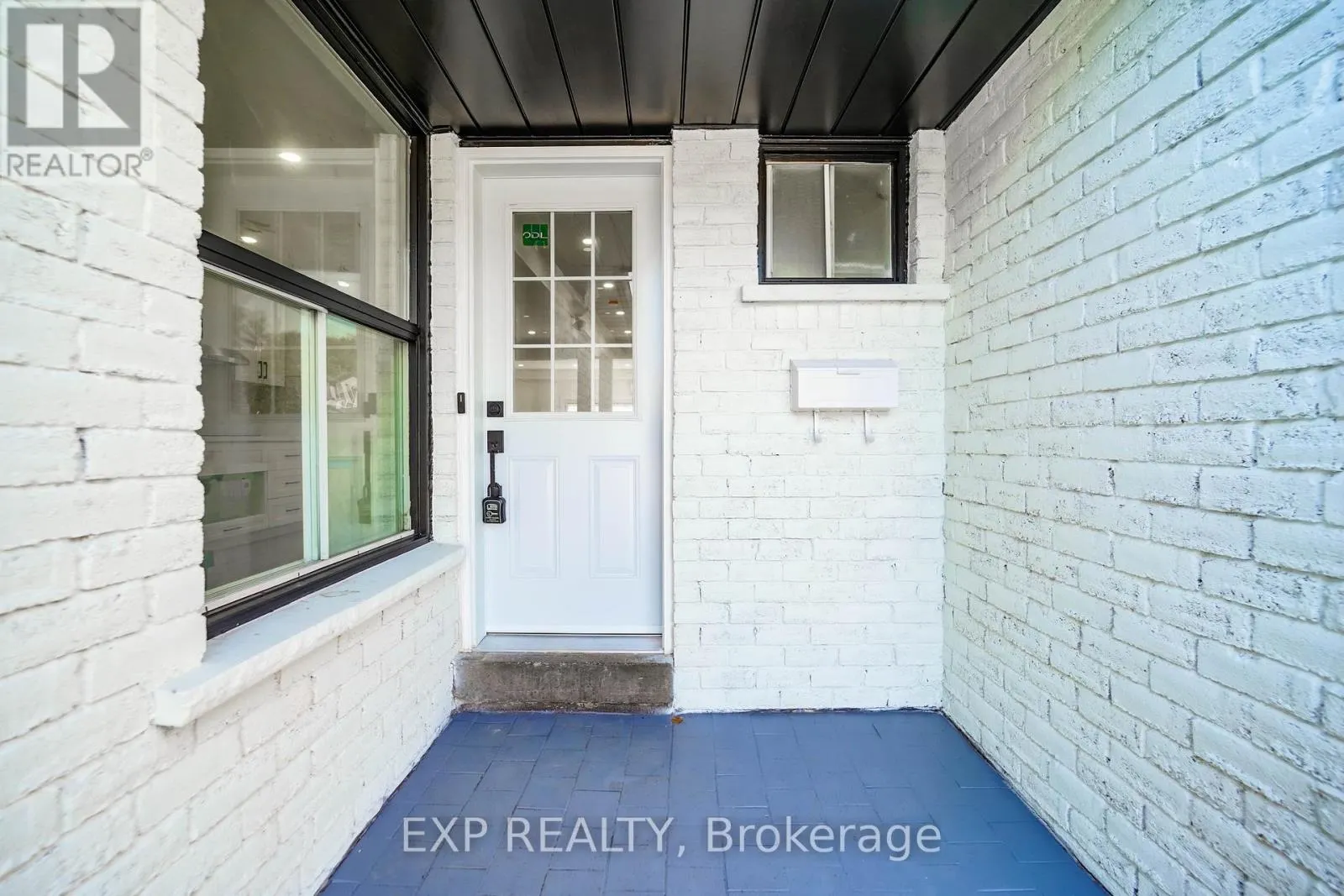 25 NABOB CRESCENT