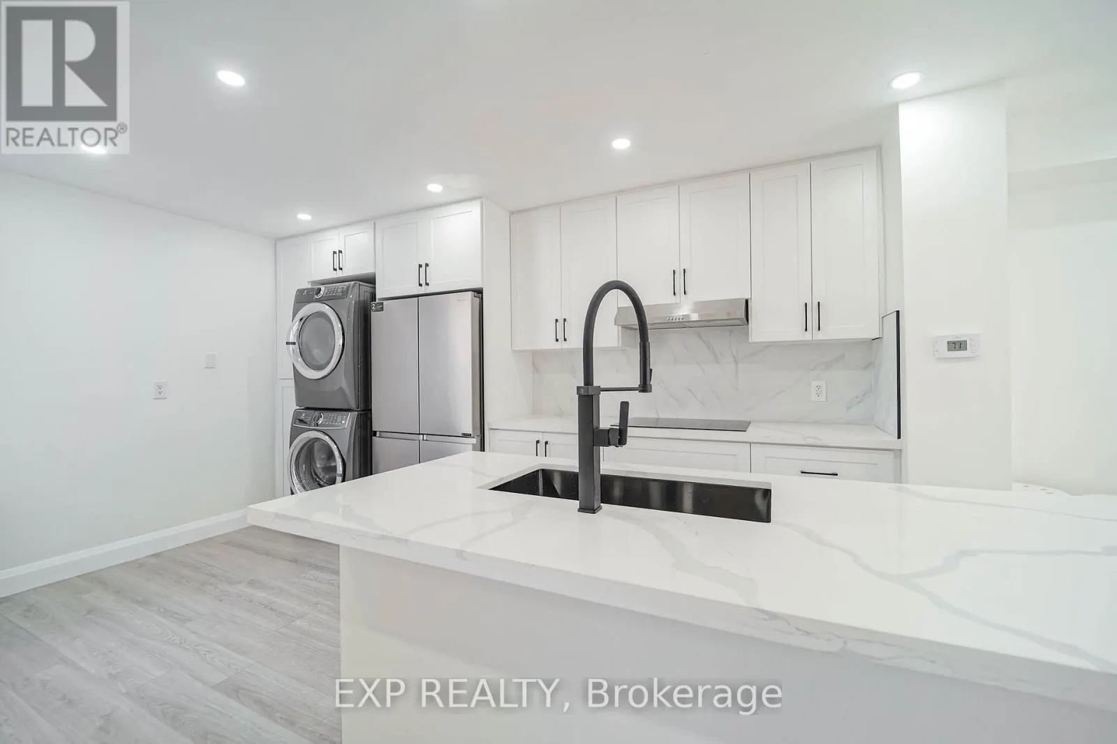 25 NABOB CRESCENT