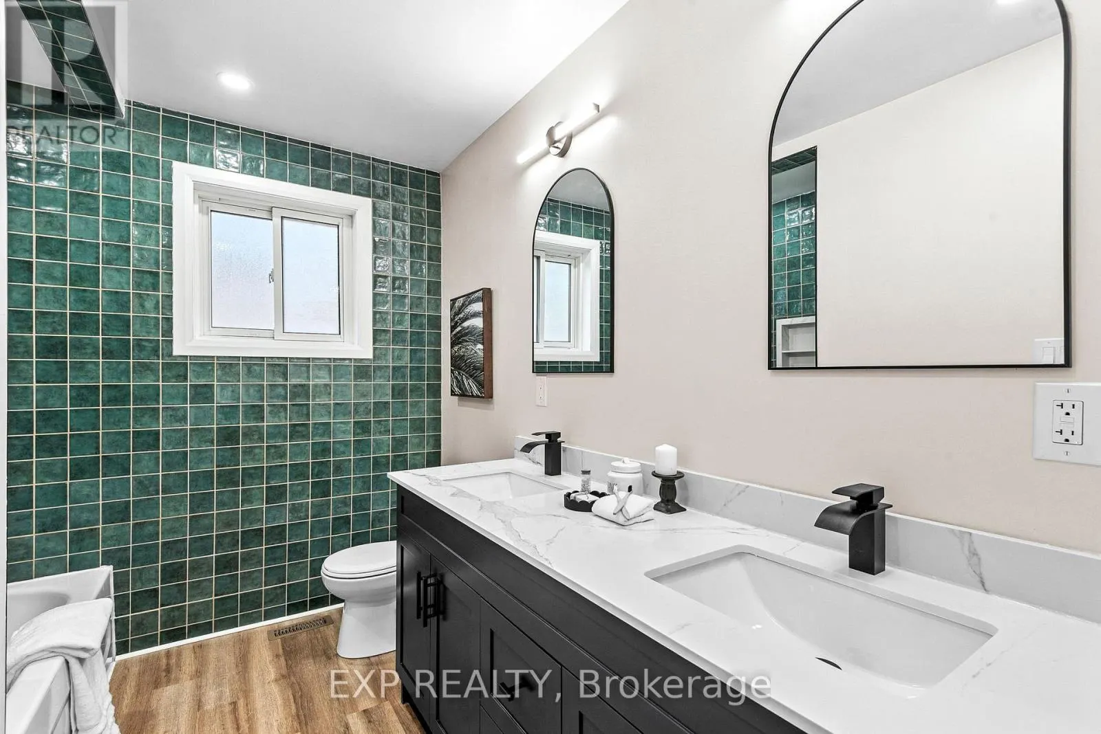 5 MIDCROFT DRIVE