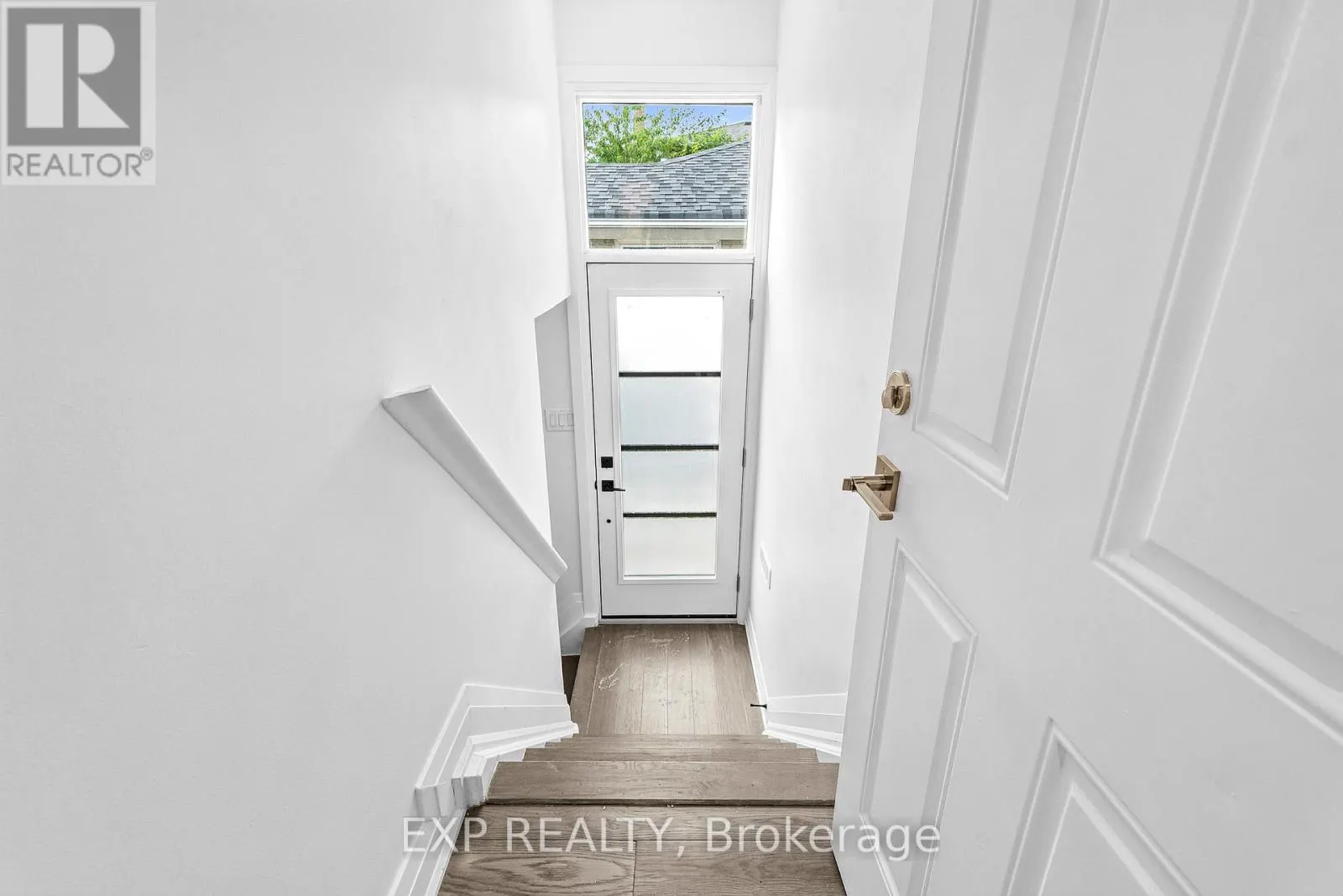 5 MIDCROFT DRIVE