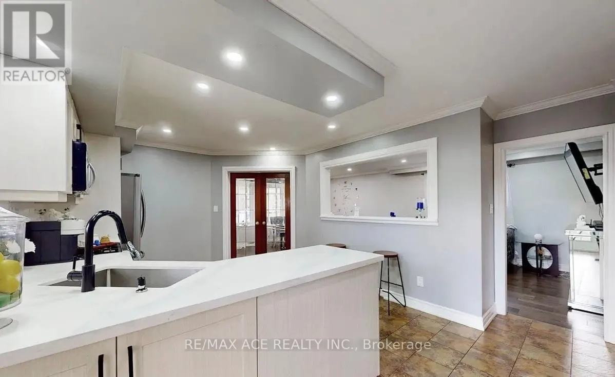 603 BRAEMOR COURT