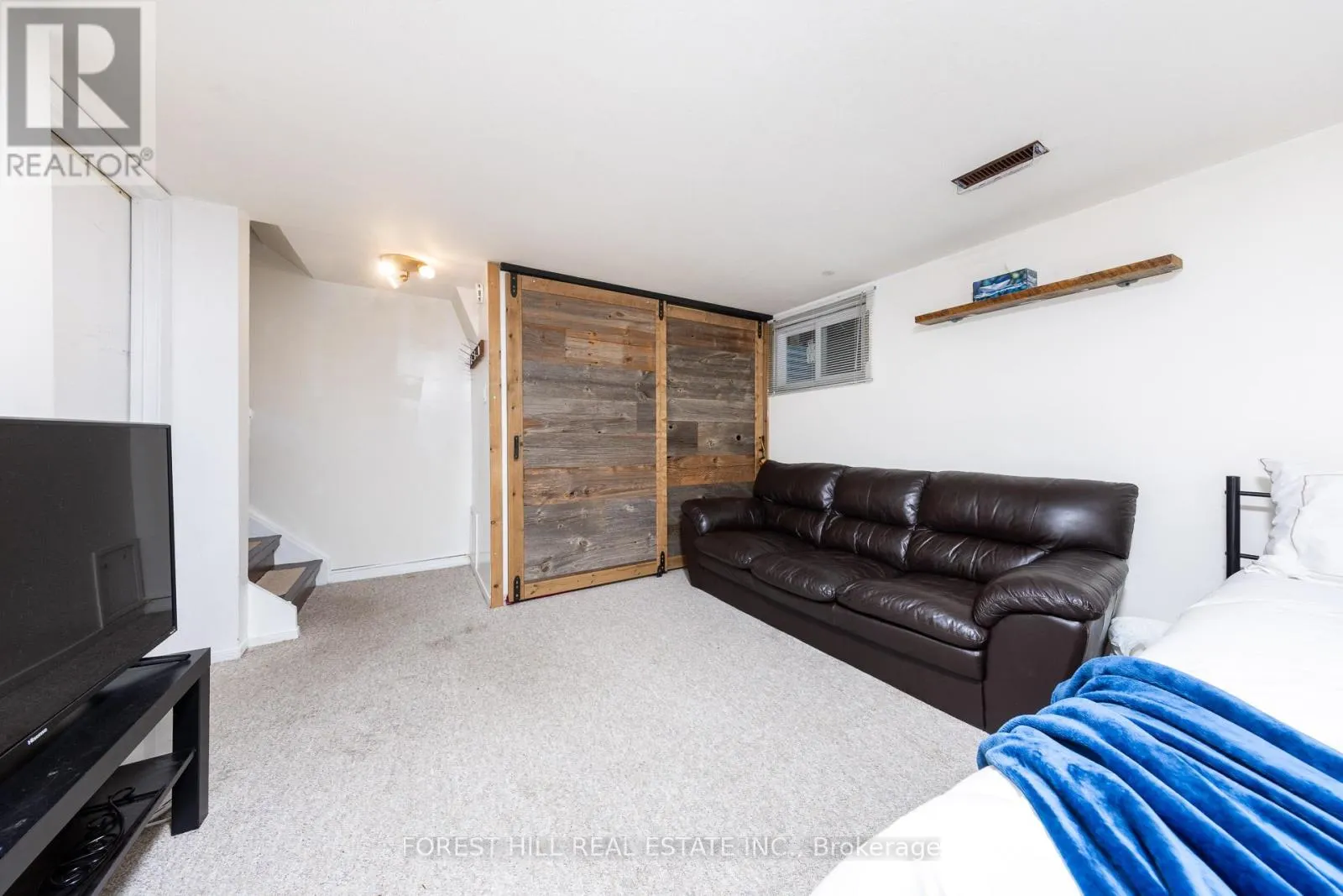 12 - 1 DAVISBROOK BOULEVARD