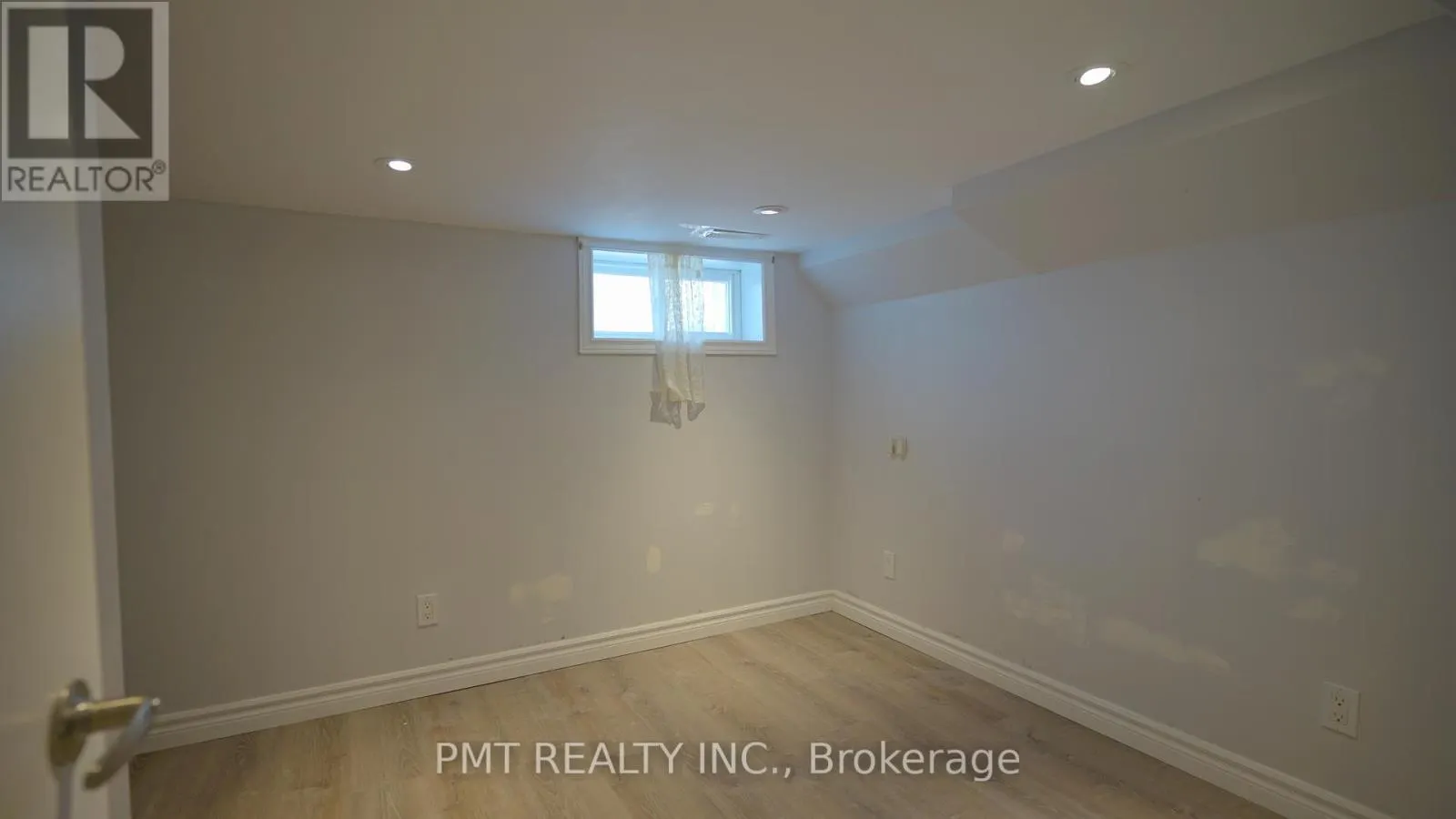 BASEMENT - 89 DONLANDS AVENUE
