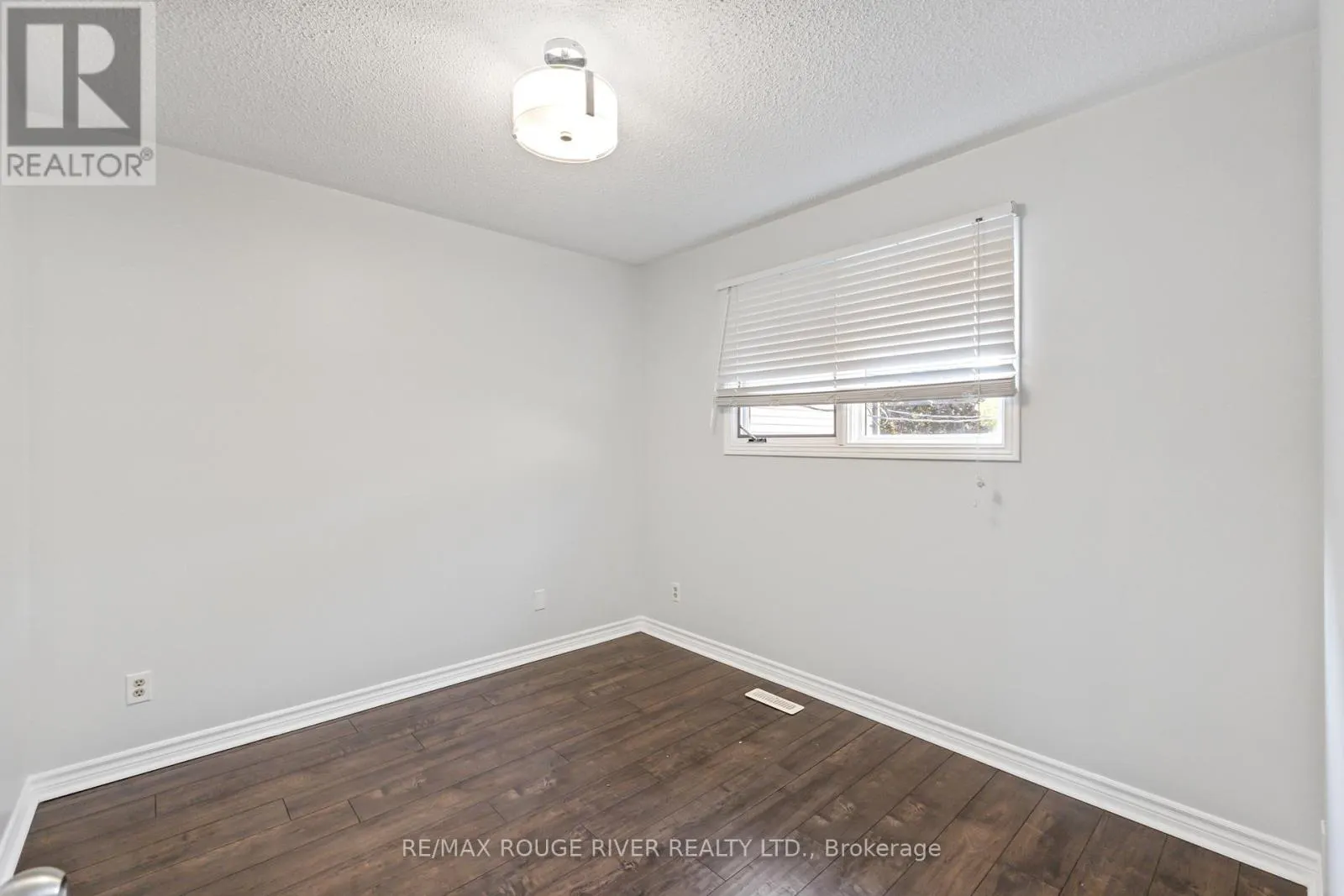 UPPER - 95 B CONCESSION STREET E, #Upper