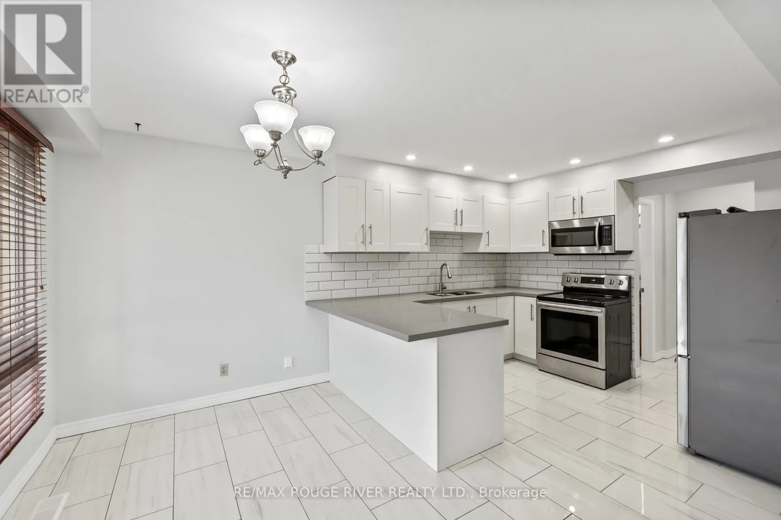 UPPER - 95 B CONCESSION STREET E, #Upper