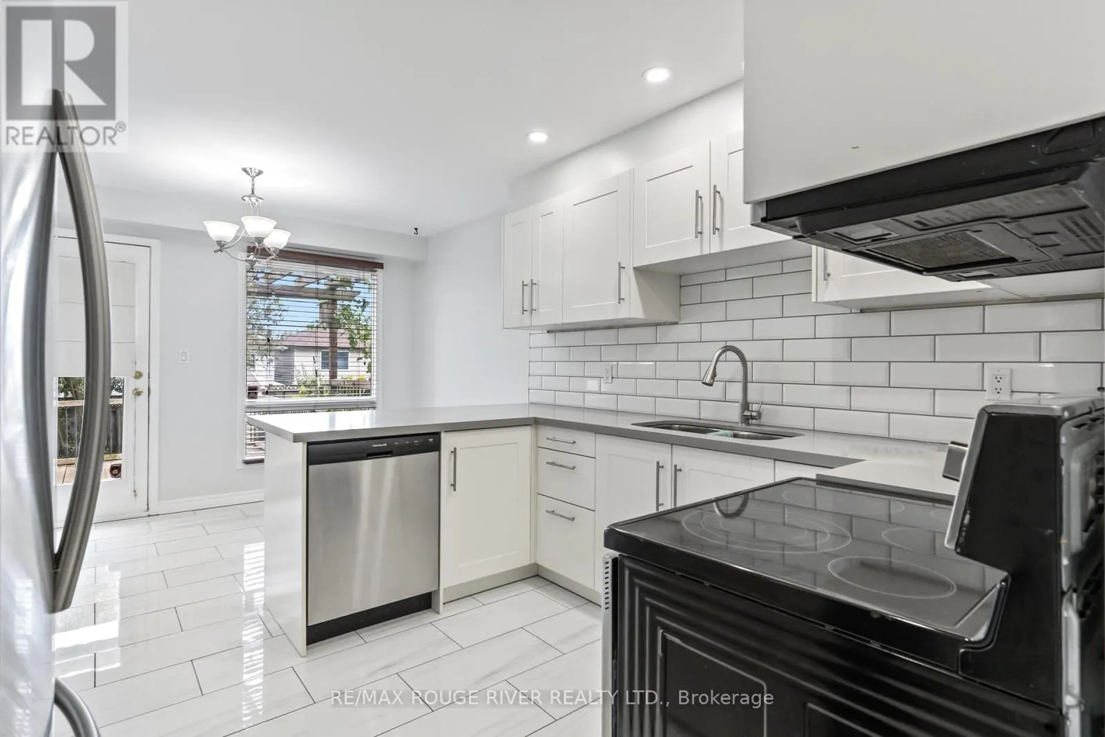 UPPER - 95 B CONCESSION STREET E, #Upper