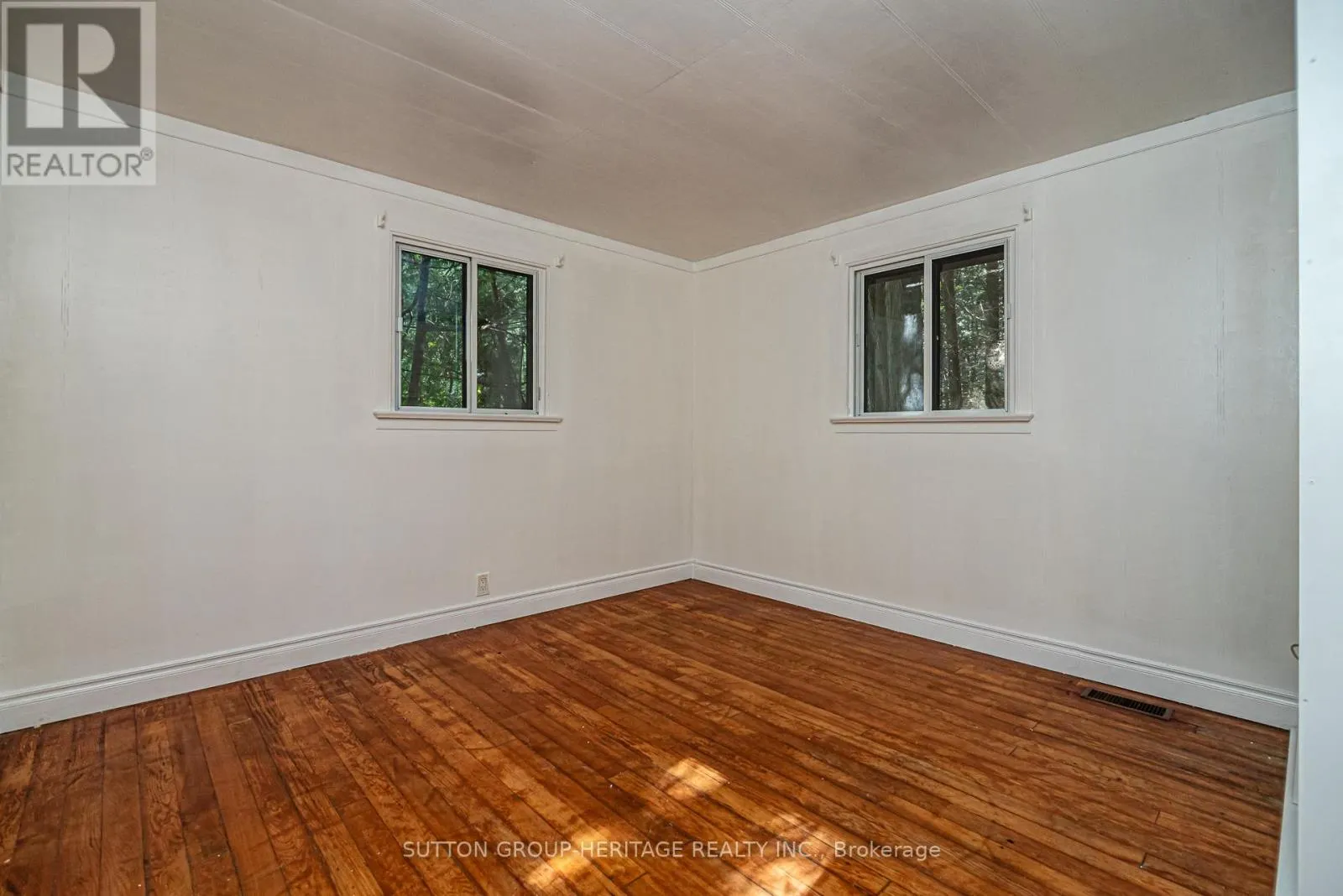 SMALLER HOUSE - 3390A CONCESSION 9 ROAD
