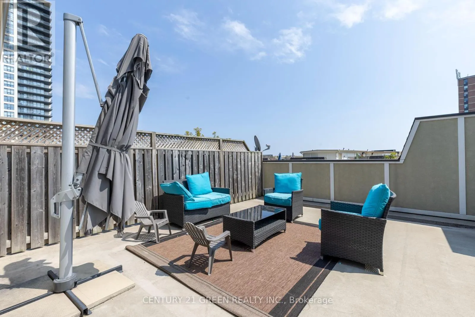 111 - 1250 ST. MARTINS DRIVE