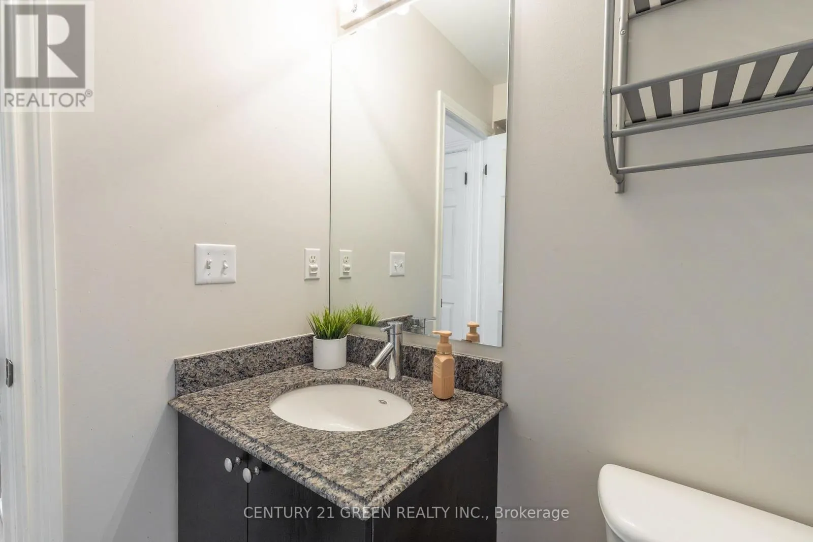 111 - 1250 ST. MARTINS DRIVE