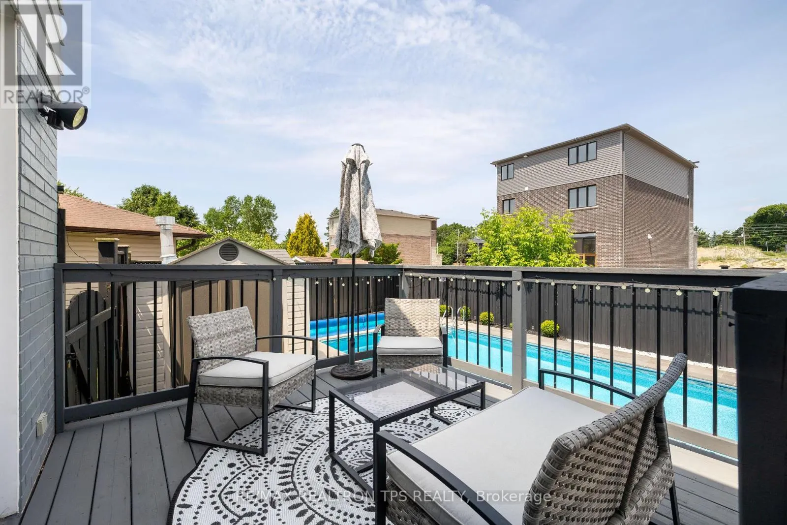 58 ORIOLE COURT