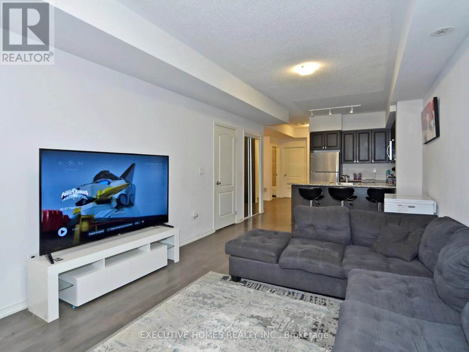 8825 SHEPPARD AVENUE