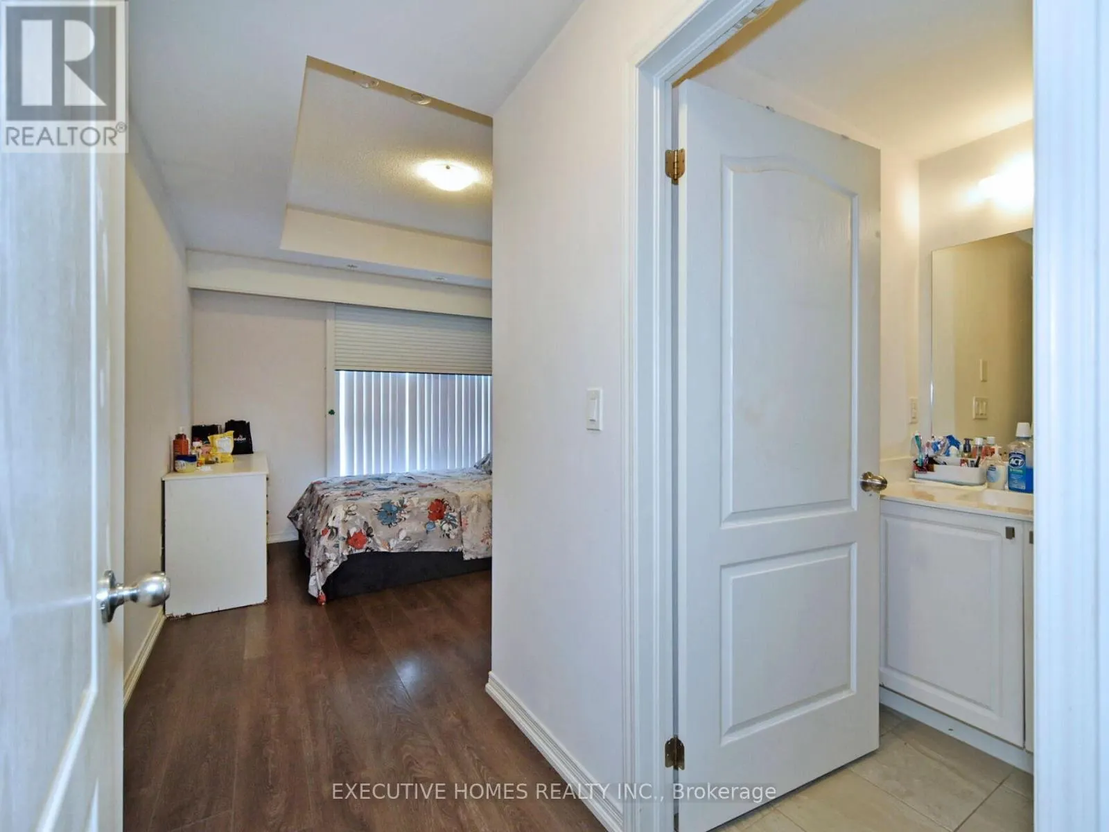 8825 SHEPPARD AVENUE