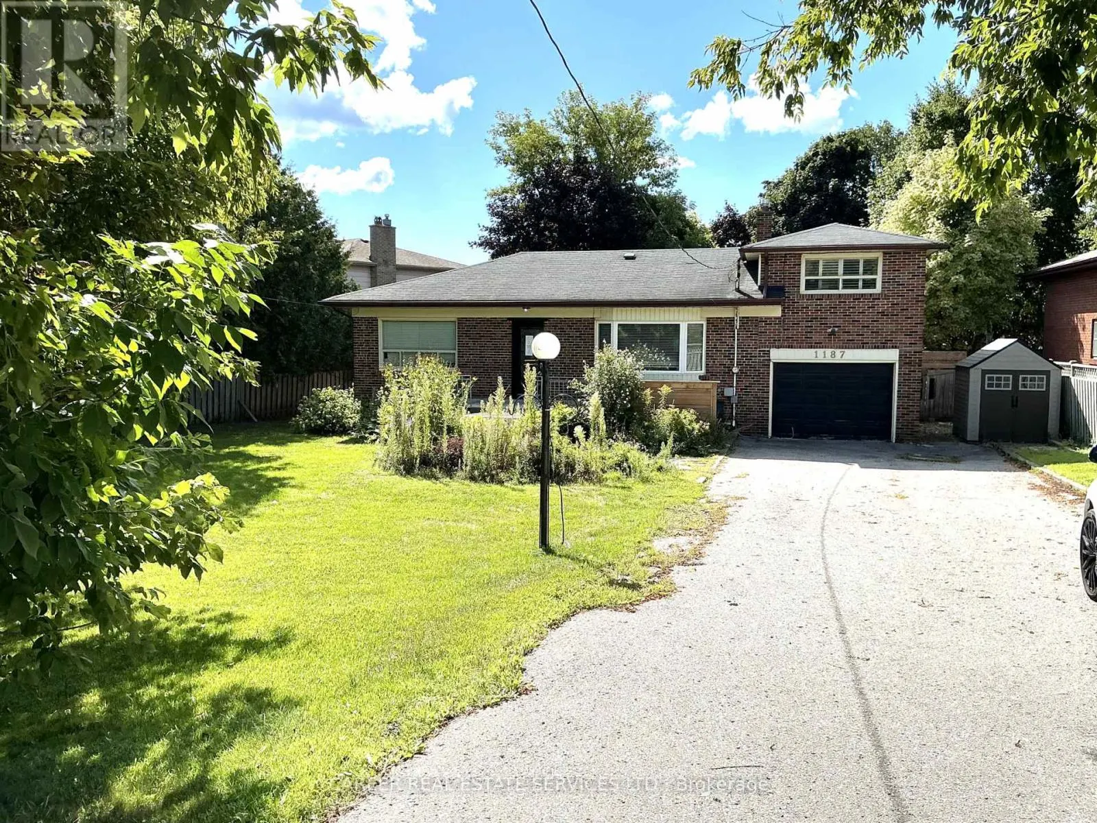 1187 FINCH AVENUE