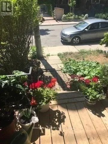 2 REAR - 79 BERKSHIRE AVENUE