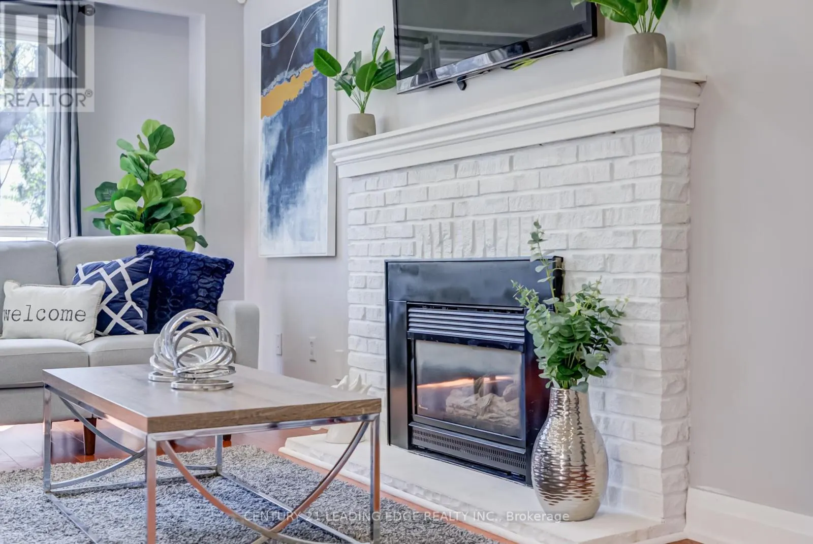6 WHEATON GROVE