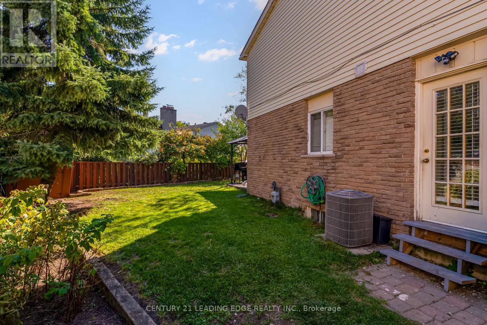 6 WHEATON GROVE