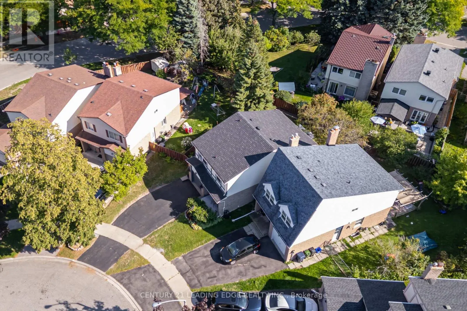 6 WHEATON GROVE