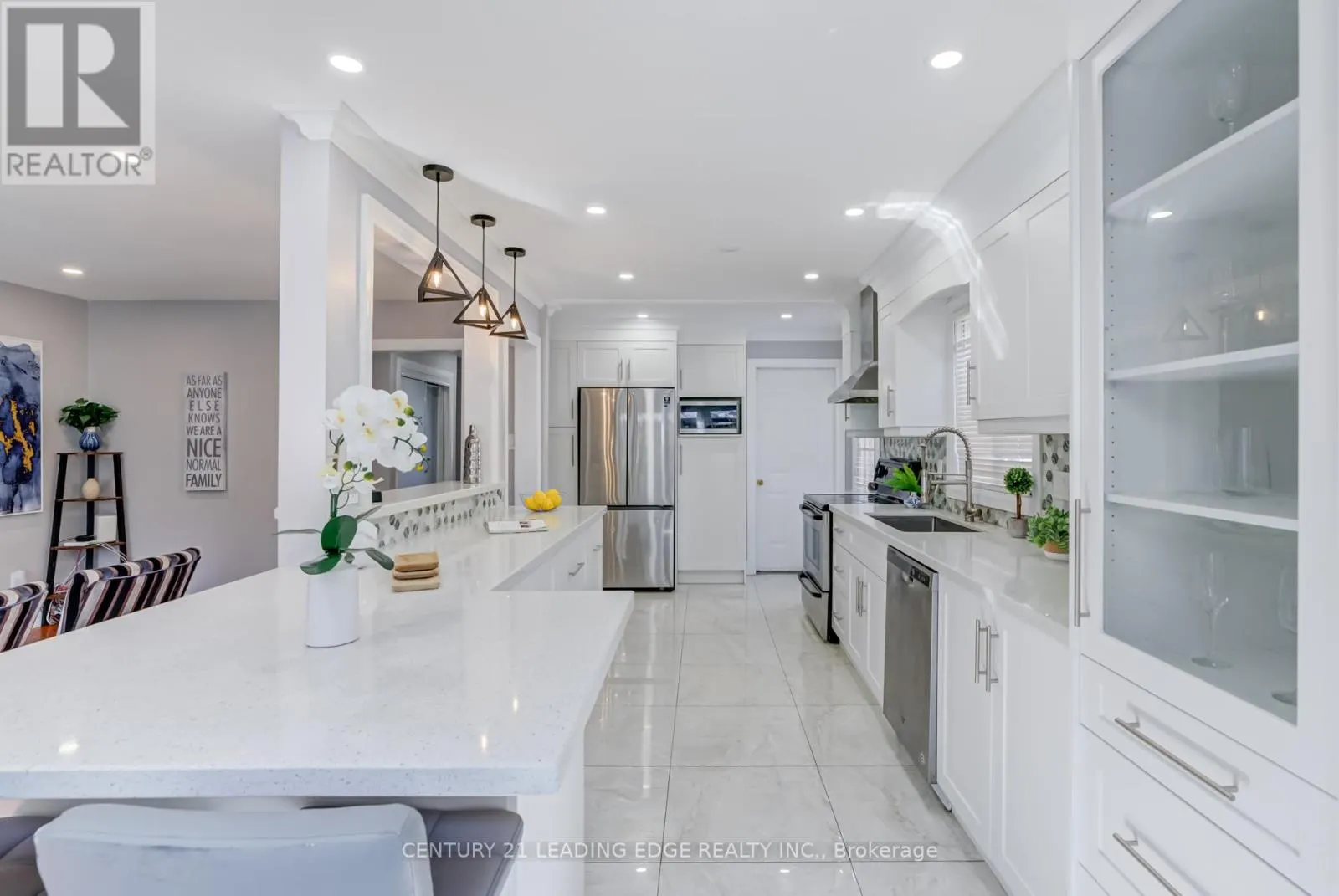 6 WHEATON GROVE