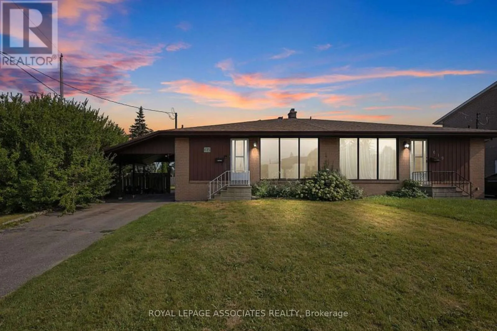 615 PERRY CRESCENT