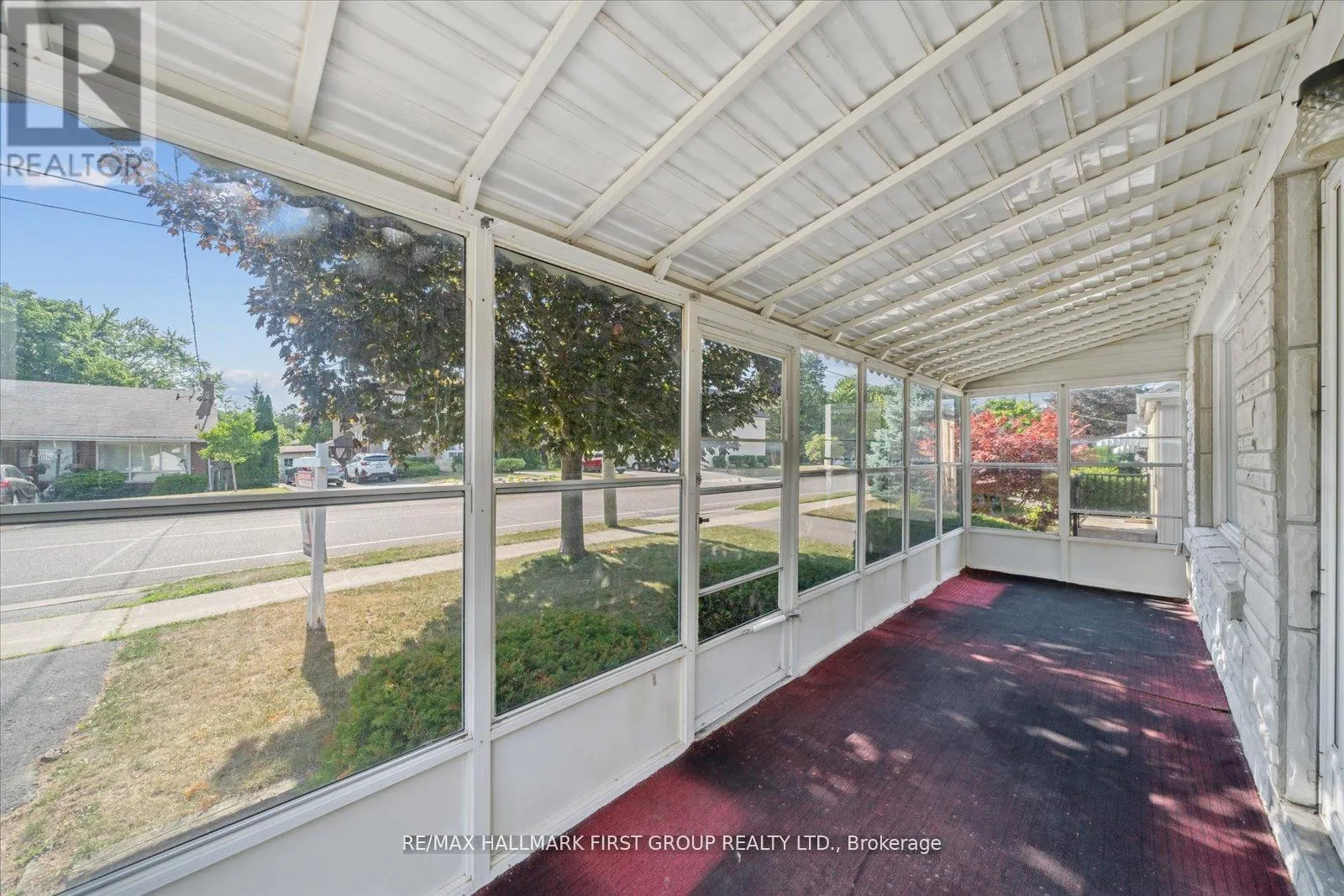 707 ATHOL STREET