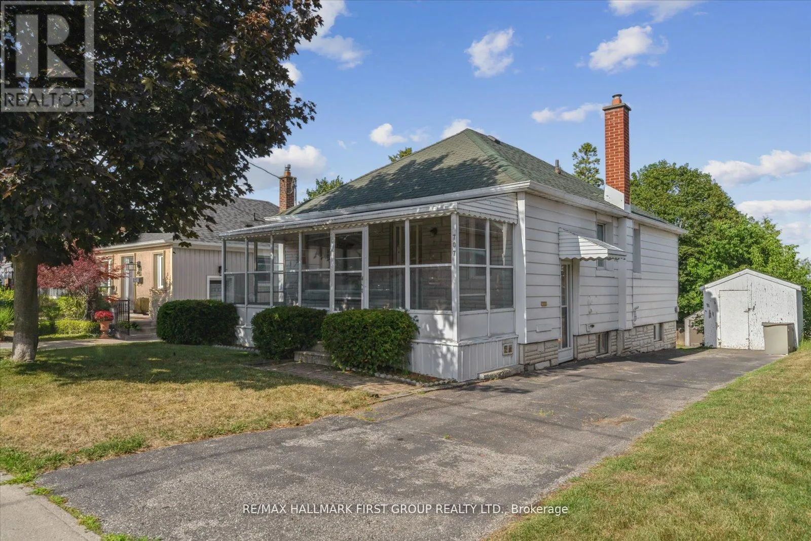 707 ATHOL STREET