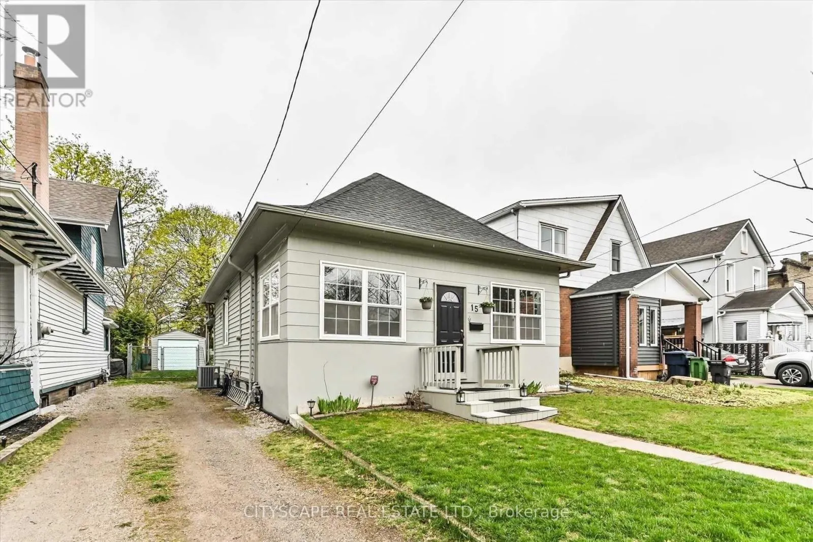 15 MIDBURN AVENUE