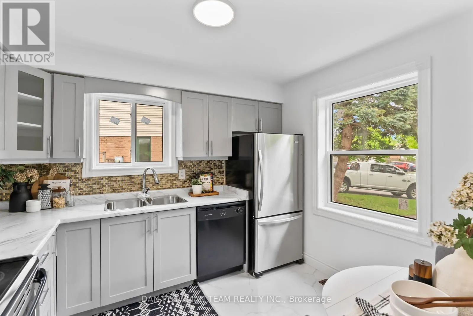 1411 BEAVERBROOK COURT