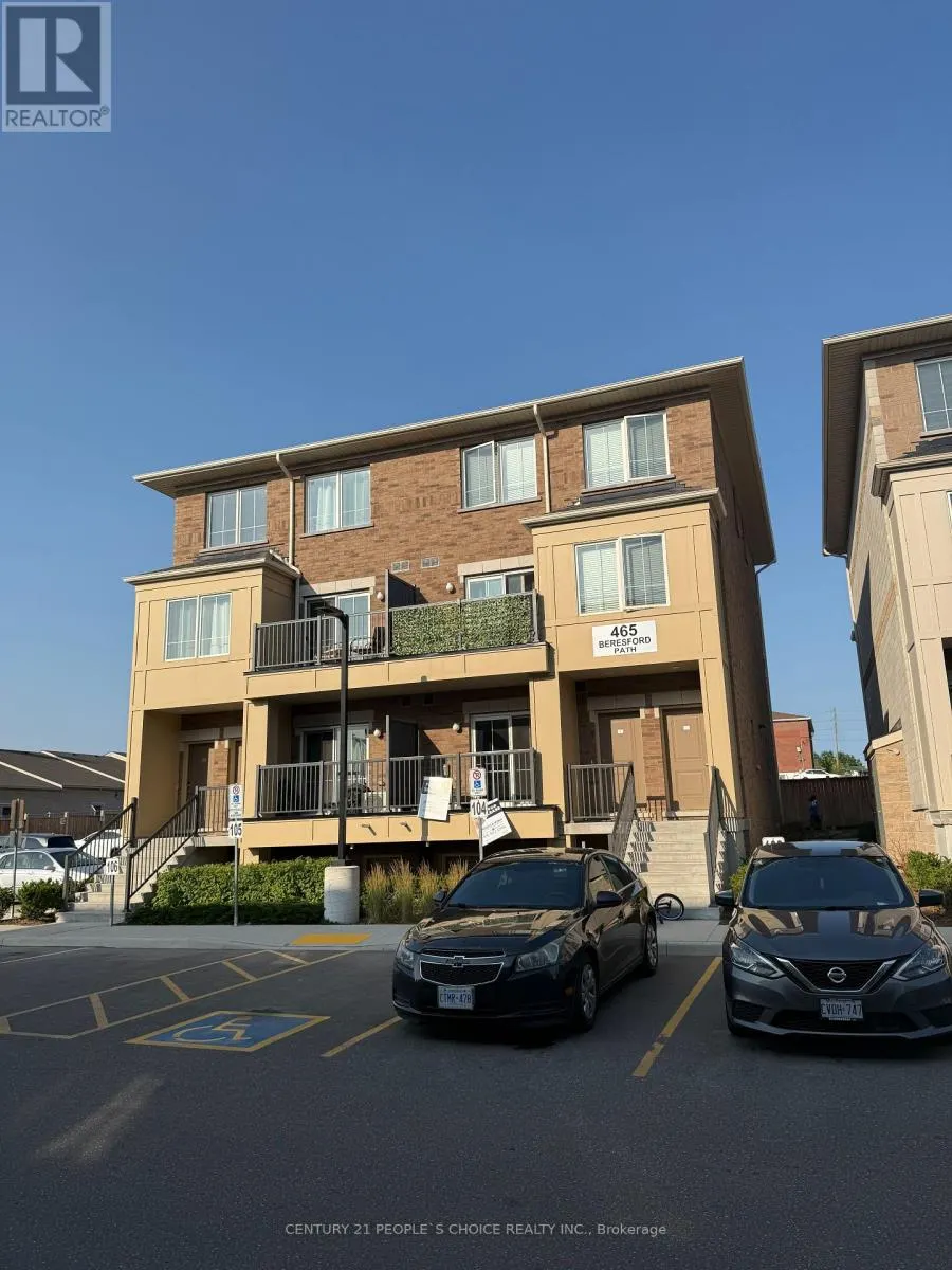4 - 465 BERESFORD PATH