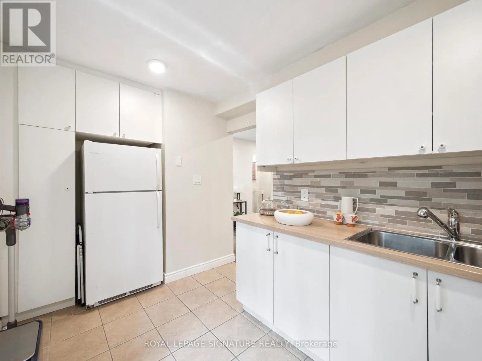 41 - 103 DOVEDALE DRIVE