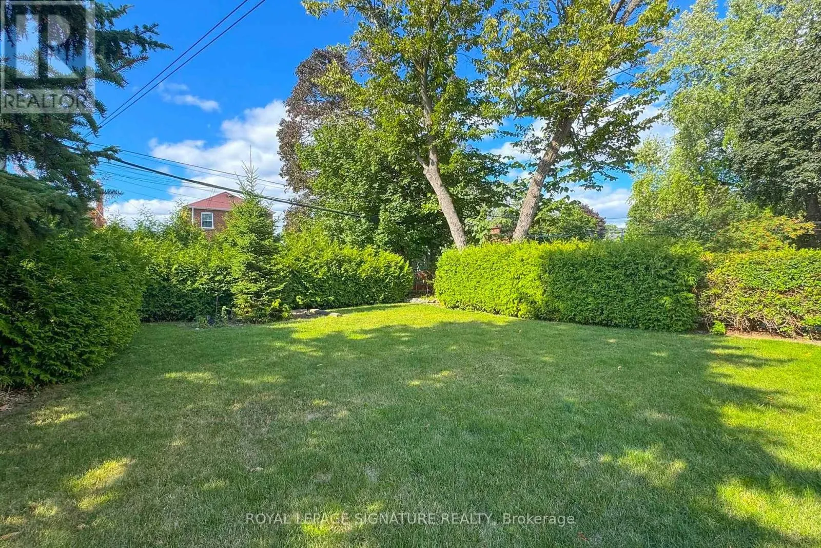 18 STAMFORD SQUARE S