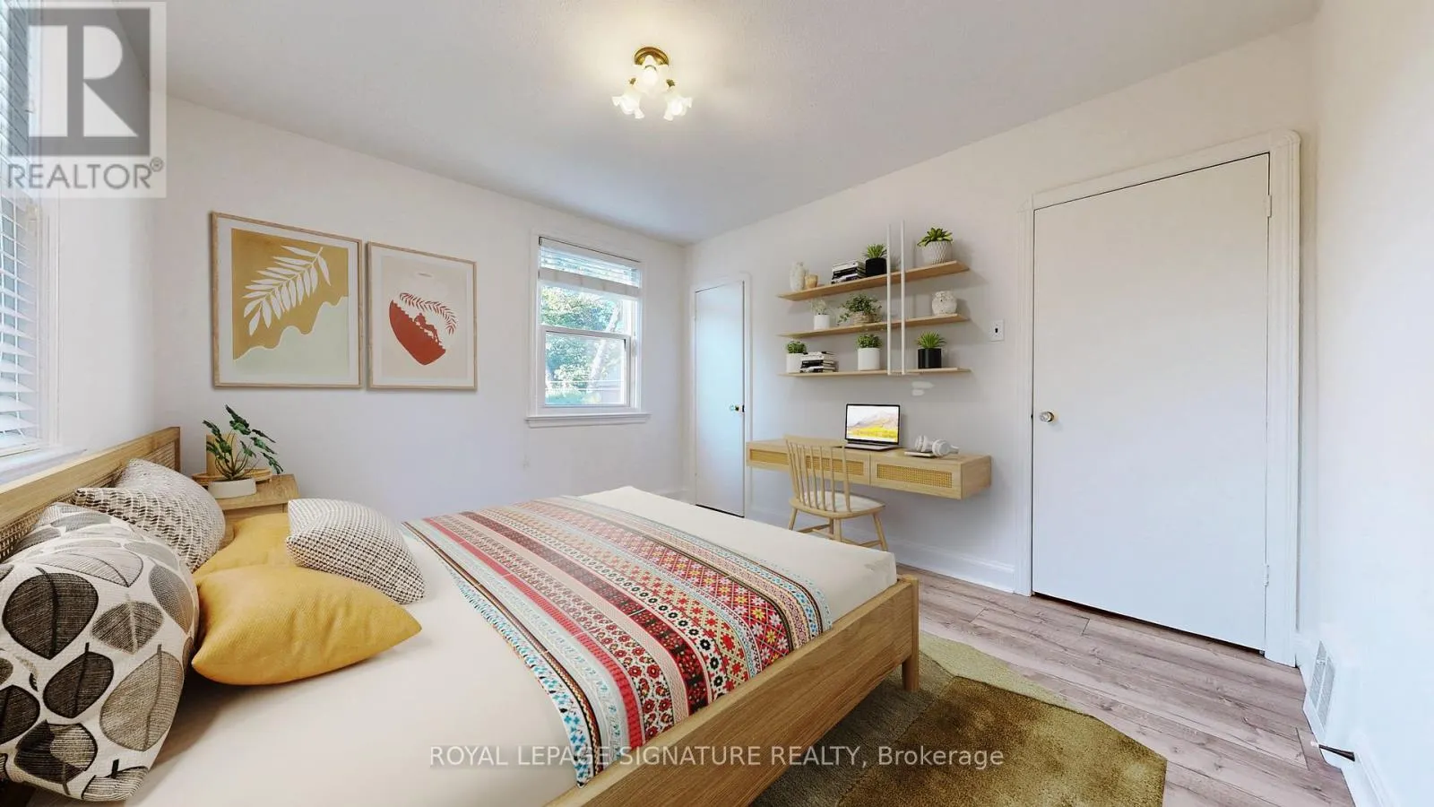 18 STAMFORD SQUARE S