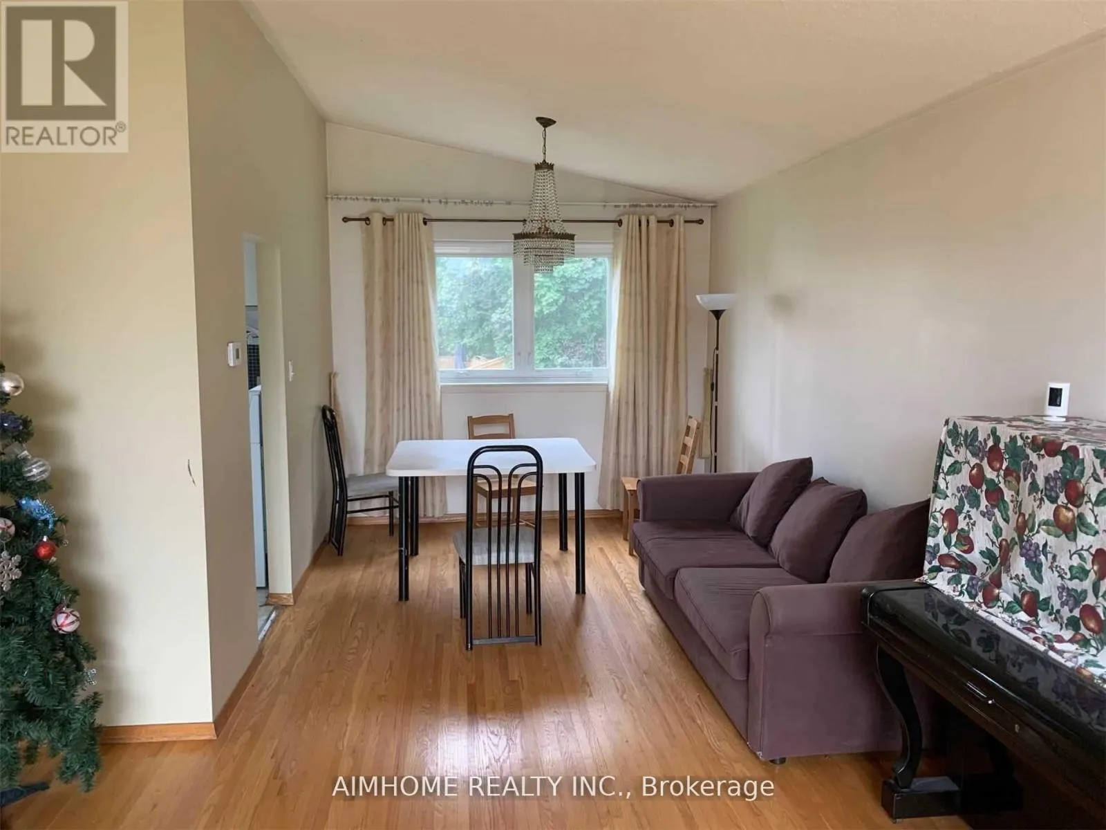 6 HAVENVIEW ROAD