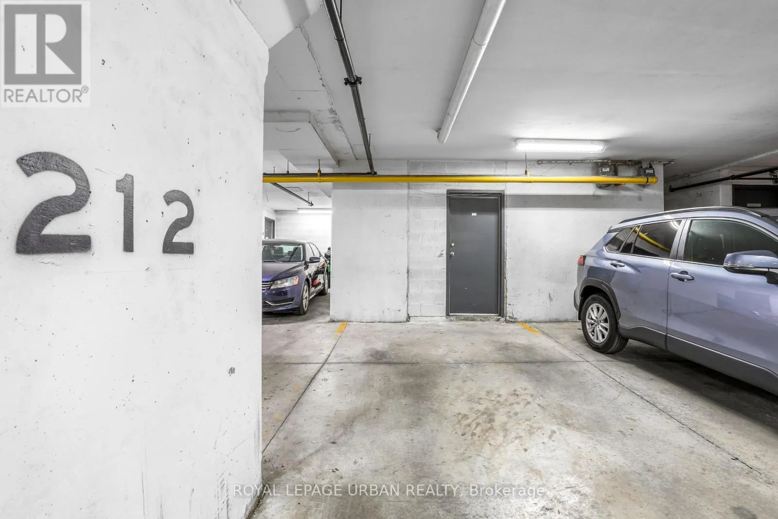 1015 - 28 ROSEBANK DRIVE