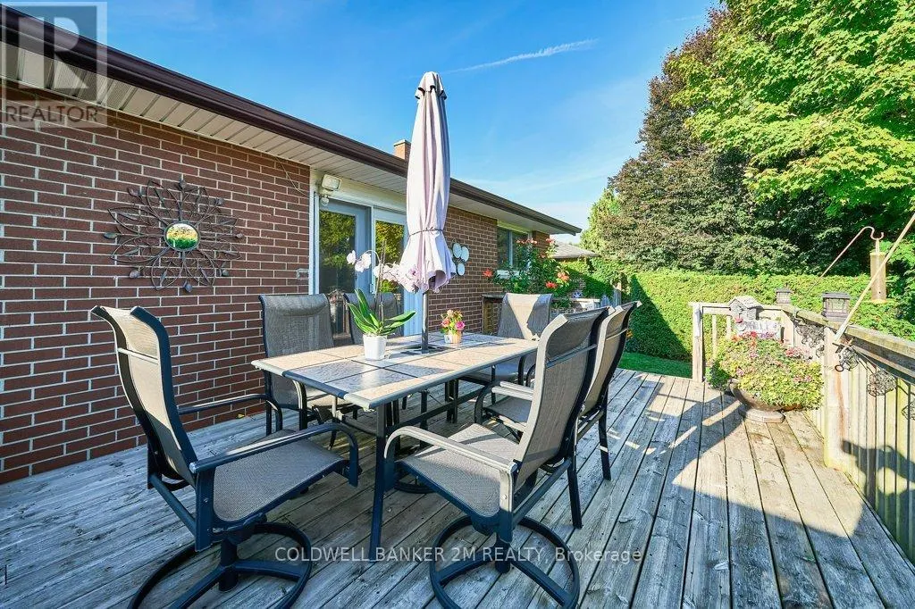 657 BALMORAL DRIVE