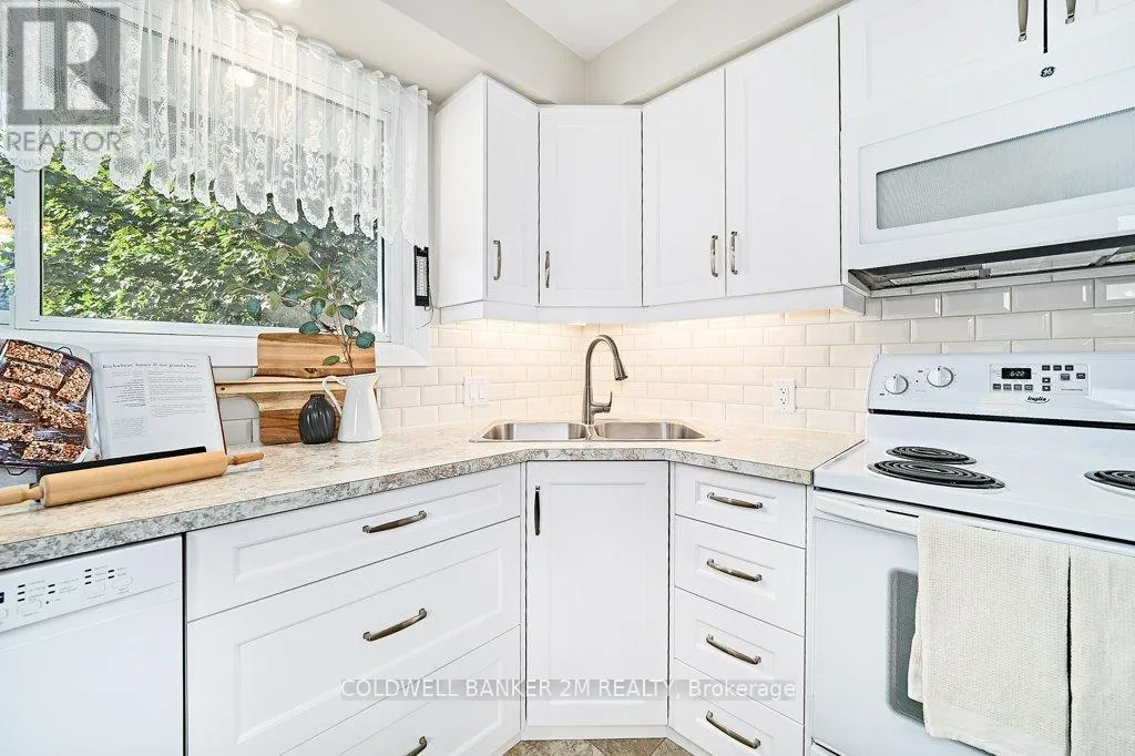 657 BALMORAL DRIVE