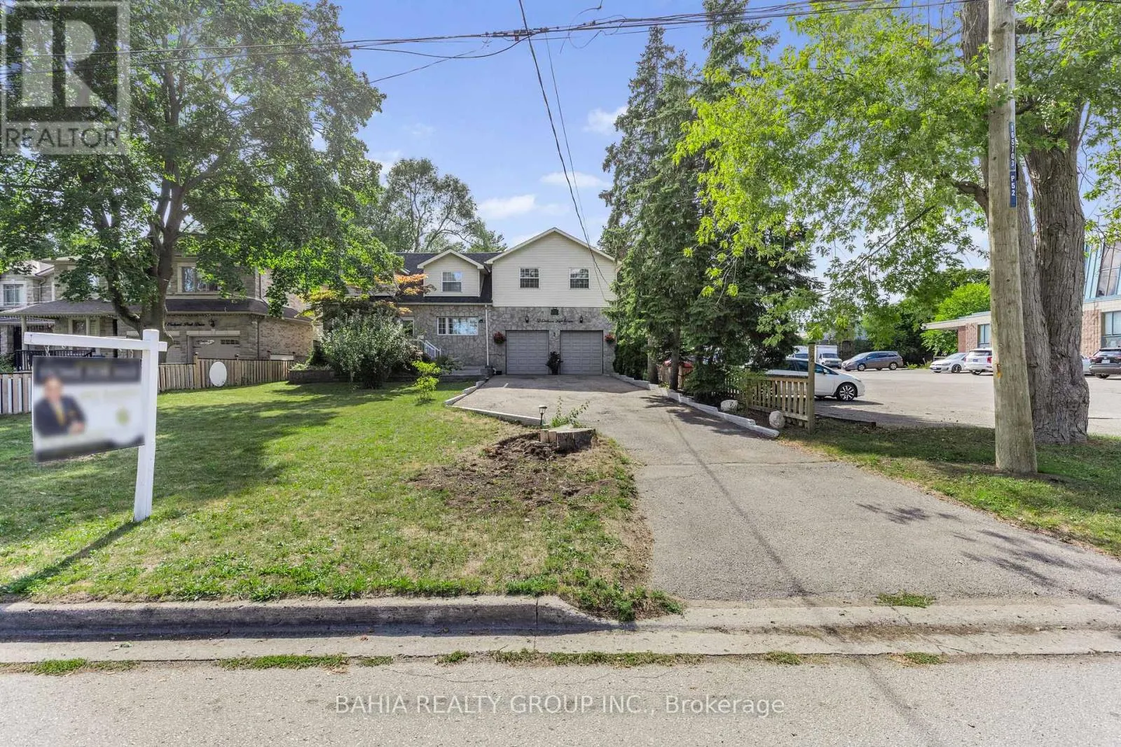 52 ORCHARD PARK DRIVE