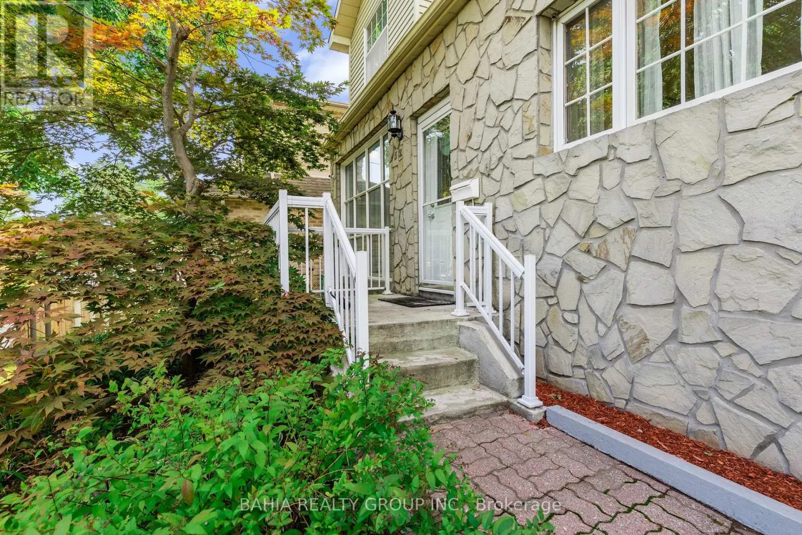 52 ORCHARD PARK DRIVE