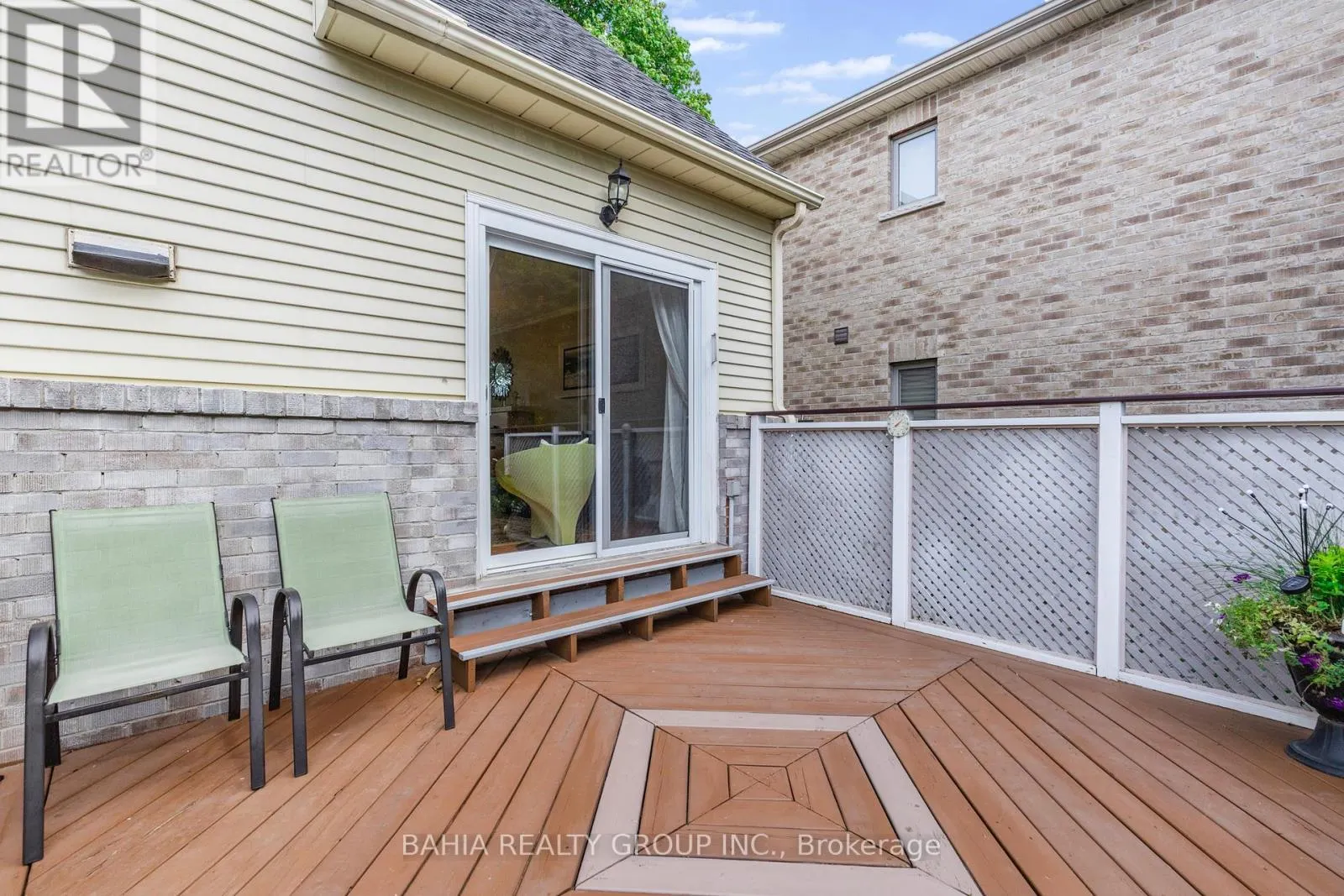 52 ORCHARD PARK DRIVE
