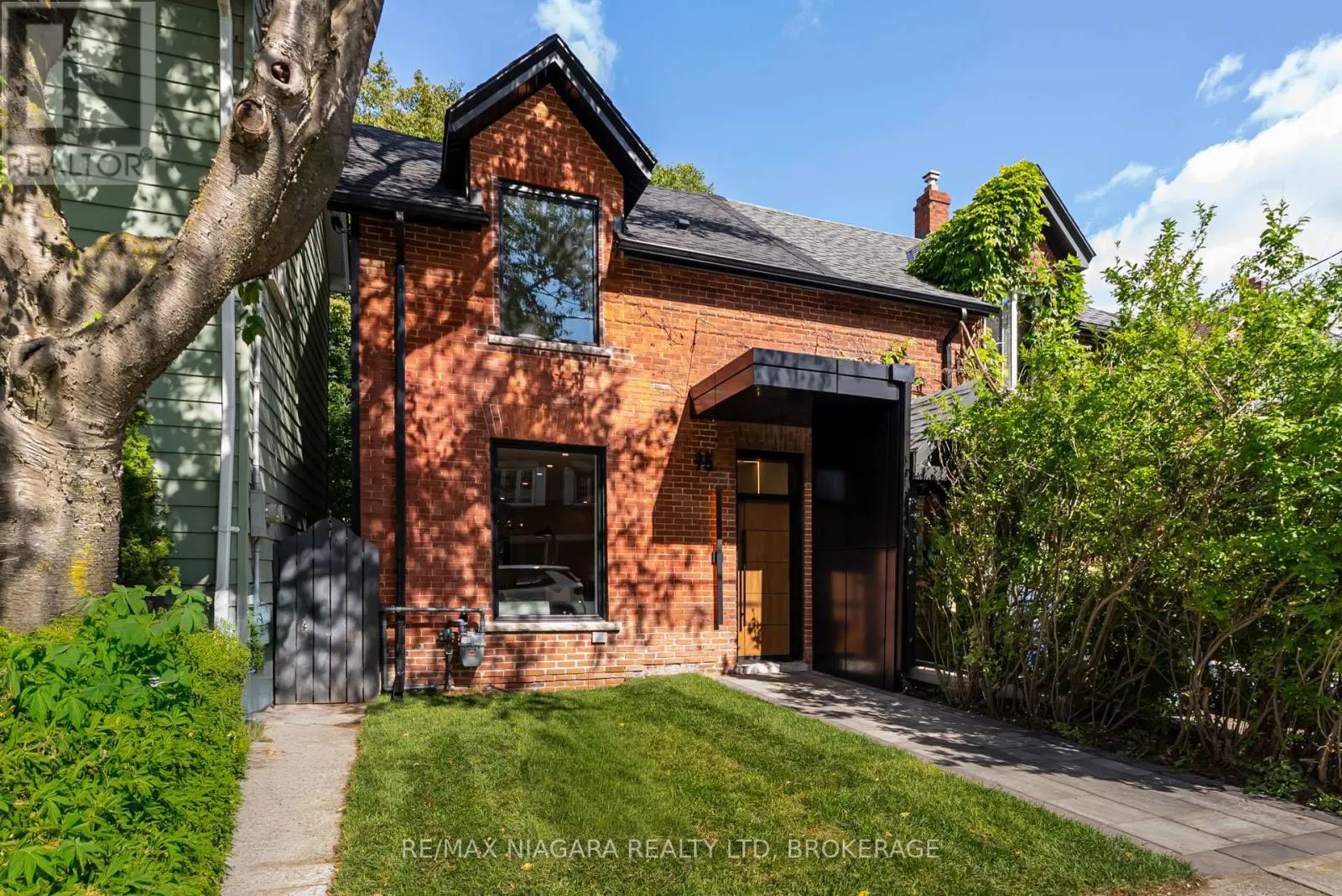 95 KIMBERLEY AVENUE